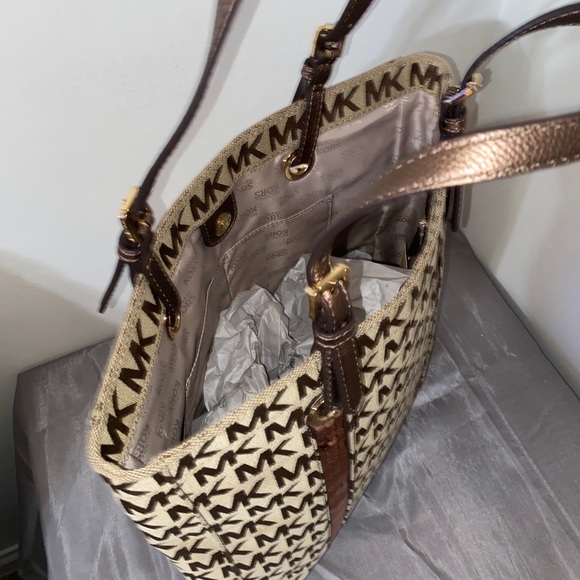 Michael kors sequin stripes tote - Picture 7 of 8